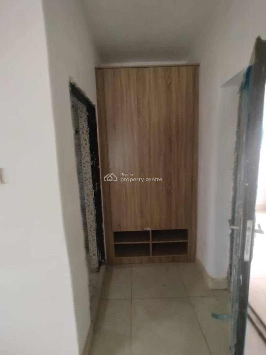 Semi Detached 4 Bedroom Duplex with a B, Jahi, Abuja, Semi-detached Duplex for Rent