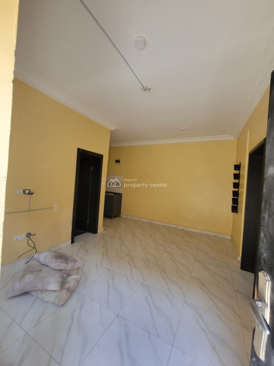 Big Room and Parlor Mini Flat, Off Mobil Road Ilaje, Ilaje, Ajah, Lagos, Mini Flat (room and Parlour) for Rent