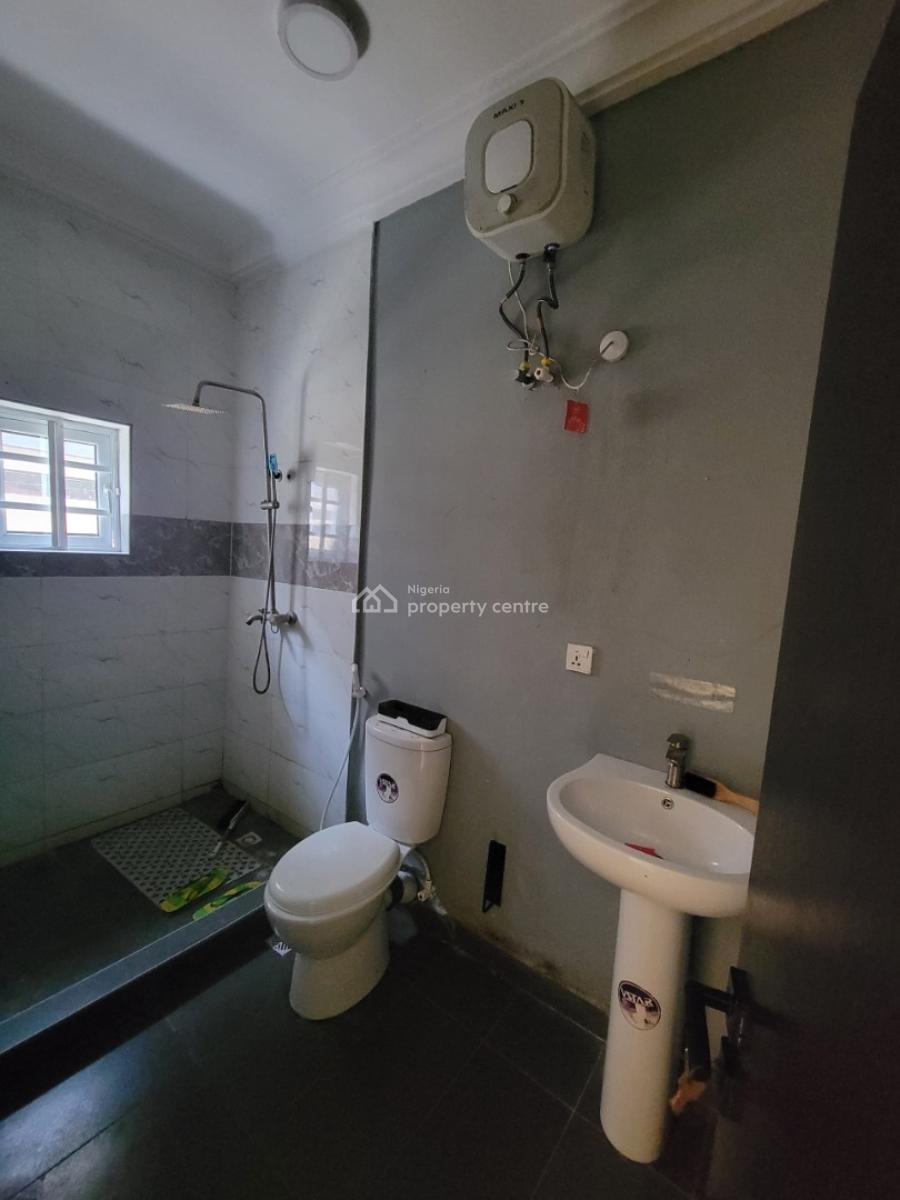 Big Room and Parlor Mini Flat, Off Mobil Road Ilaje, Ilaje, Ajah, Lagos, Mini Flat (room and Parlour) for Rent