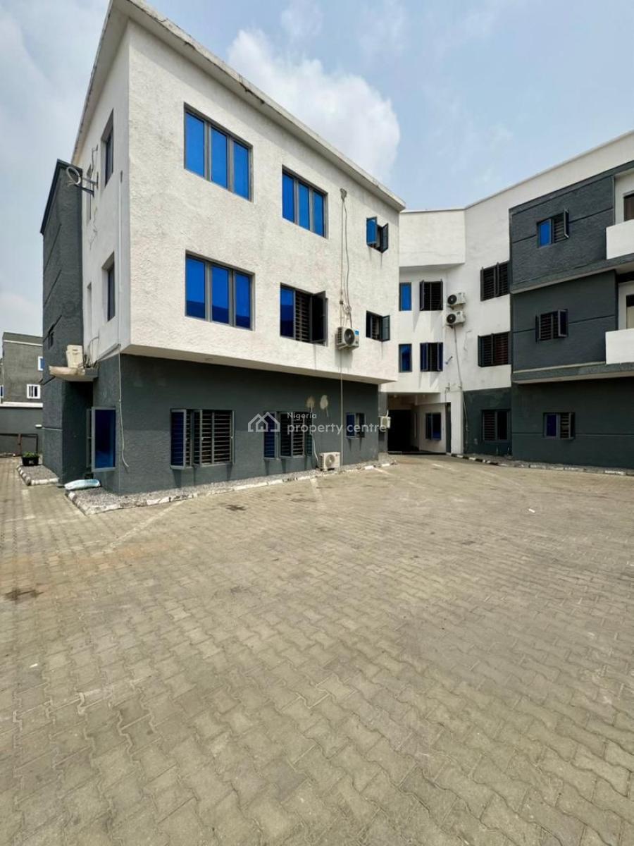 Well Built Serviced 2 Bedroom Apartment, Lekki Phase 1, Lekki, Lagos, Flat / Apartment for Rent