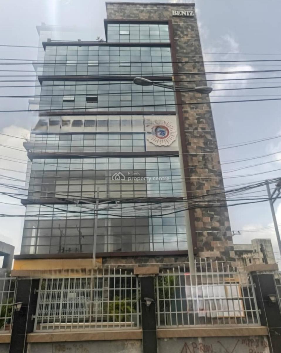 Standard Office Space 250squaremeter with Elevator, Sangotedo, Ajah, Lagos, Office Space for Rent