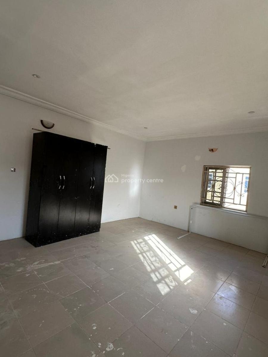 Excellent Spacious 3 Bedroom Apartment, Sunnyvale Road, Lokogoma District, Abuja, Flat / Apartment for Rent