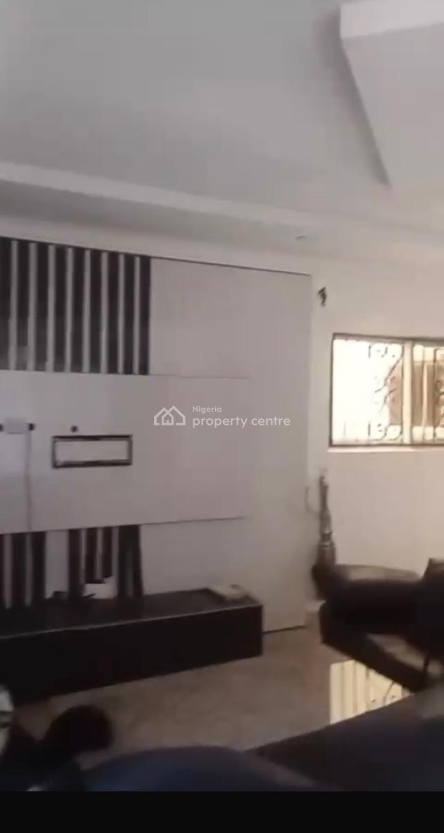 Serviced 3 Bedroom Flat No Bq in a Secured Estate, Dideolu Estate, Oniru, Victoria Island (vi), Lagos, Flat / Apartment for Rent