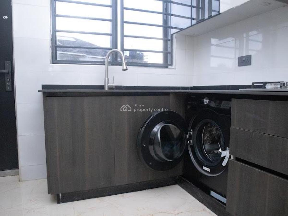 Newly Built 4 Bedroom Masionette in Lekki Phase 1, Off Admirality Way Lekki Phase 1, Lekki Phase 1, Lekki, Lagos, Terraced Duplex for Sale