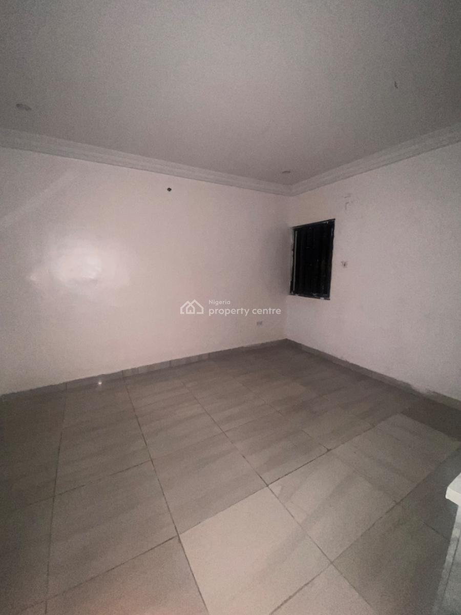 Moderate One Bedroom Mini Flat, Ologolo, Lekki, Lagos, Flat / Apartment for Rent