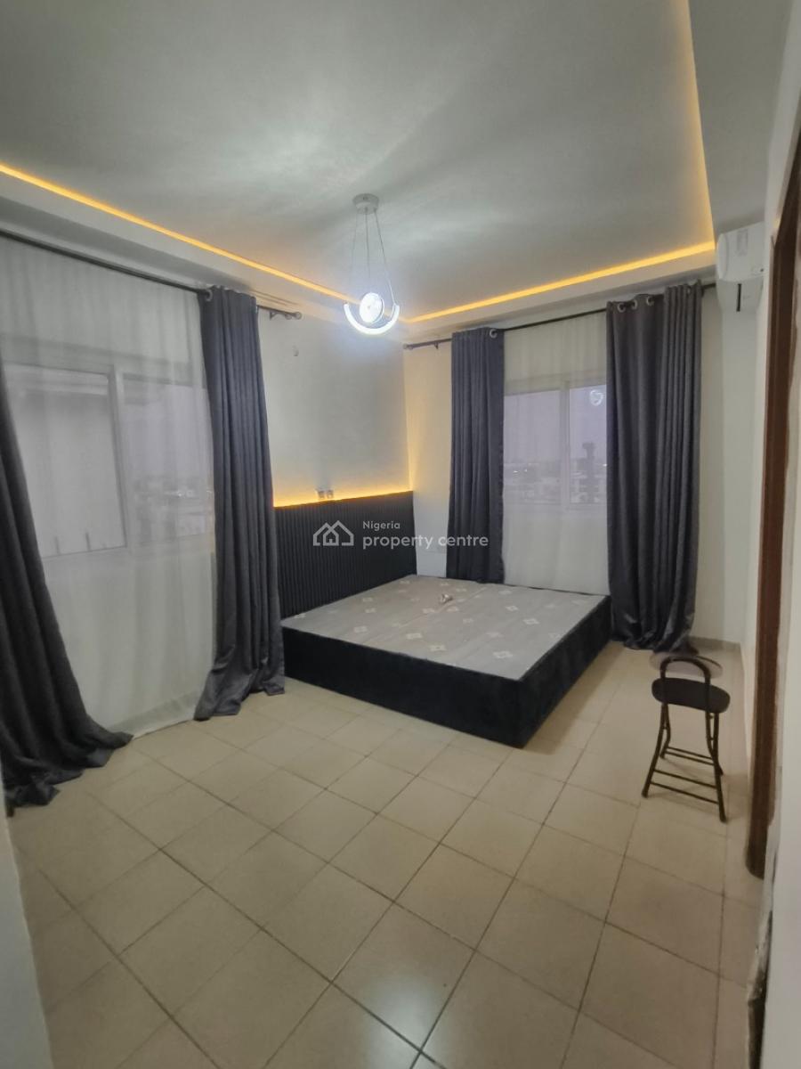 Partly Furnished 3 Bedroonms Apartment I, Prime Water, Lekki Phase 1, Lekki, Lagos, Flat / Apartment for Rent