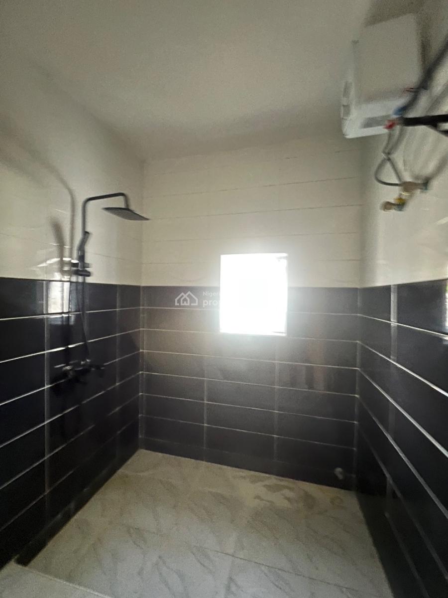 Very Spacious Two Bedroom Apartment, Off Alpha Beach Road Atlantic Estate, Lekki Phase 1, Lekki, Lagos, Flat / Apartment for Sale