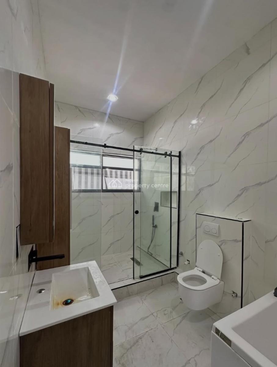 5 Bedroom Detached Home with Bq, White Oak, Ologolo, Lekki, Lagos, Detached Duplex for Rent