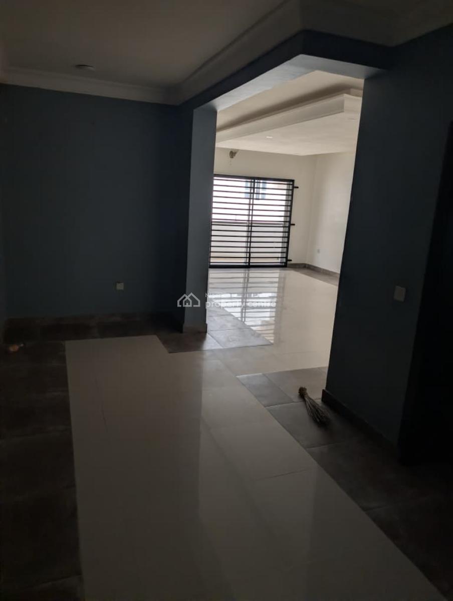 Fully Serviced 3 Bedrooms Flat, First Floor Inside an Estate, Ikate, Lekki, Lagos, Flat / Apartment for Rent