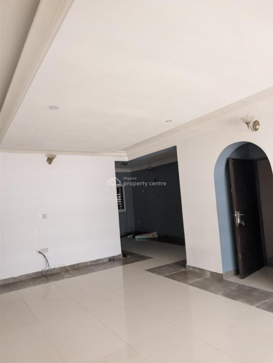 Fully Serviced 3 Bedrooms Flat, First Floor Inside an Estate, Ikate, Lekki, Lagos, Flat / Apartment for Rent