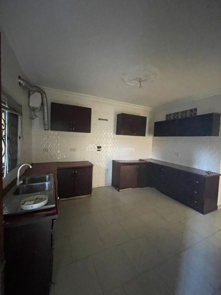Spacious 3 Bedrooms Apartment for Family Residential, Ologolo, Lekki, Lagos, Flat / Apartment for Rent
