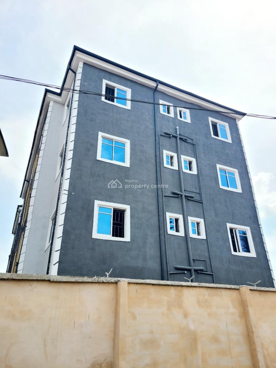 Brand New 2 Bedroom Flat, Upstairs Ensuite, Housing Estate, World Bank, Owerri Municipal, Imo, Flat / Apartment for Rent