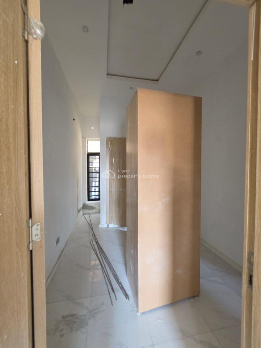 Well Maintained 3 Bedrooms Terraced Duplex, Abraham Adesanya Area, Ajah, Lagos, Terraced Duplex for Sale