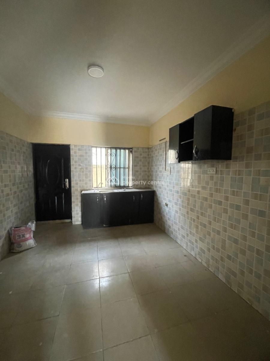 Luxury 3 Bed Very Accessible Fully Interlocked Not Far From Bustop, Badore, Badore, Ajah, Lagos, House for Rent
