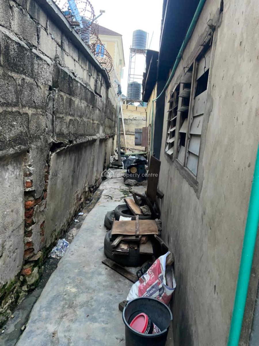 Full Plot of Land,on  Surulere,lagos.ti, Surulere, Lagos, Land for Sale
