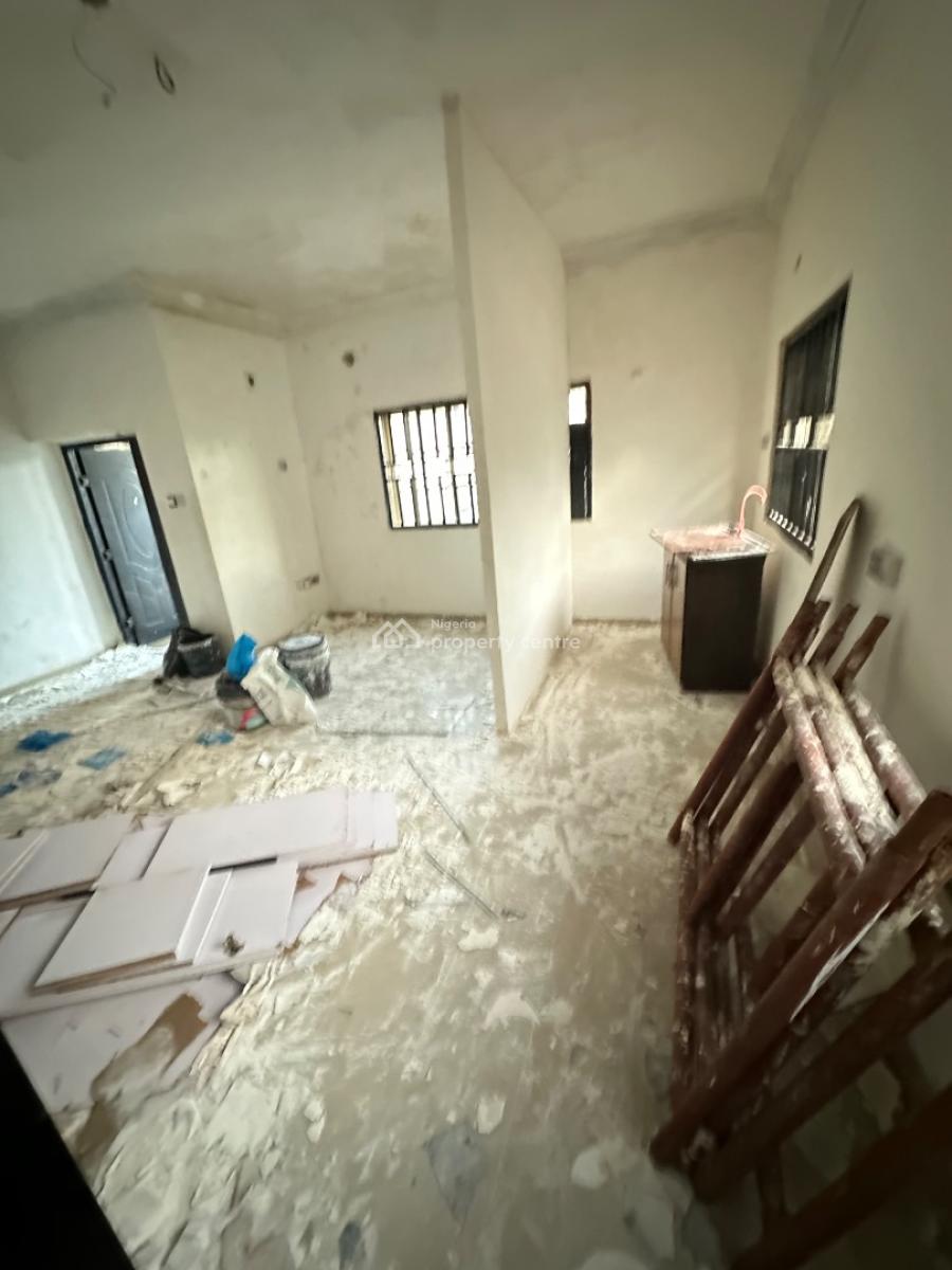 a Spacious Room Self Contain Apartment in a Decent Environment, Second Avenue, Gwarinpa, Abuja, Self Contain (single Rooms) for Rent