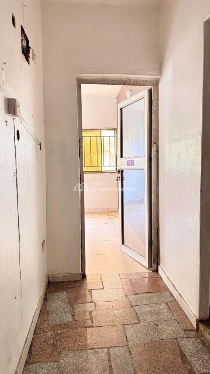 Spacious Self Contained at Utako, Utako, Abuja, Self Contain (single Rooms) for Rent
