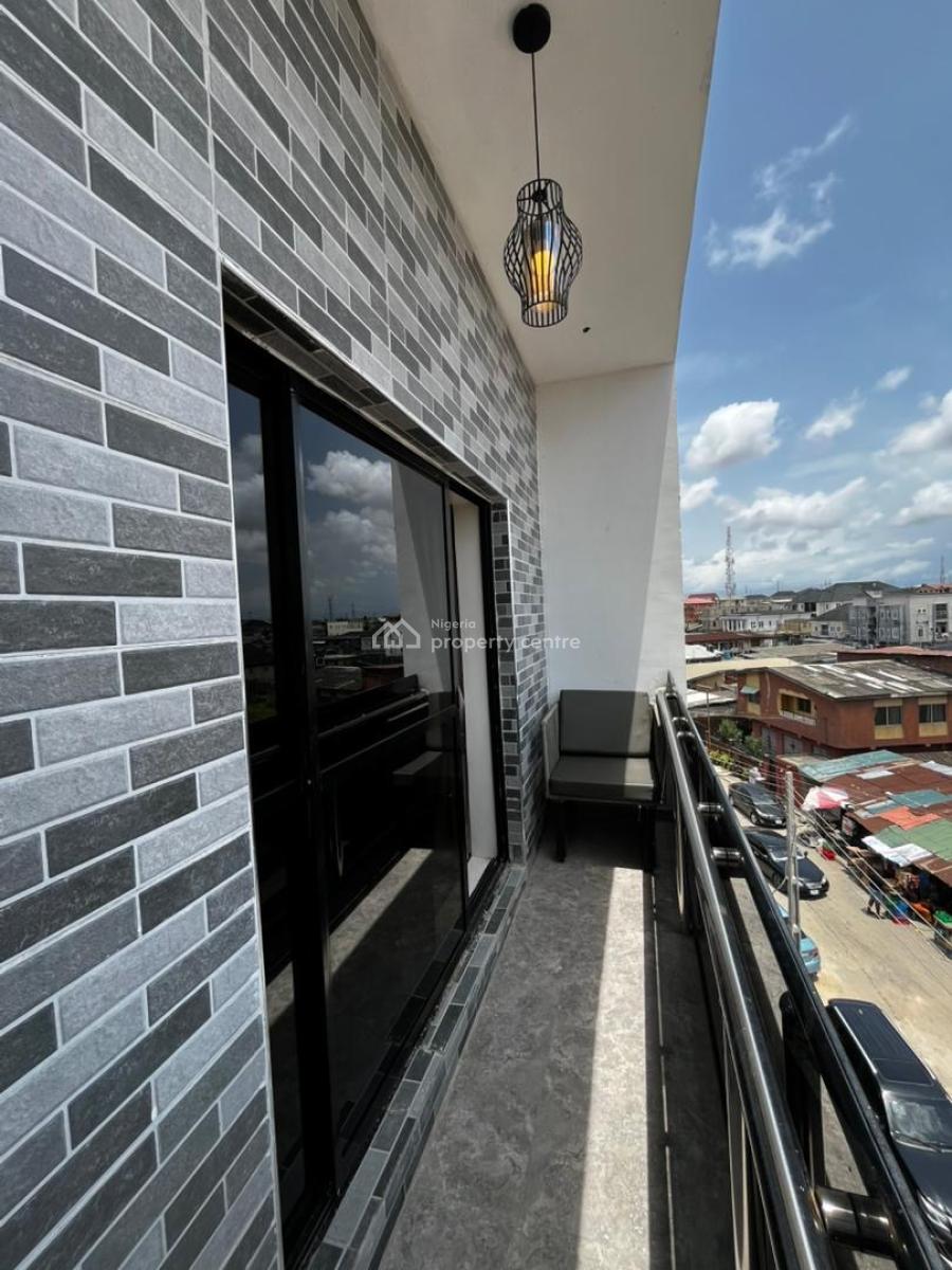 Massive Fully Furnished Studio Apartment, in a Well Serene Environmen, Massive Studio Apartment with Constant Electricity, Surulere Lagos, Surulere, Lagos, Self Contain (single Rooms) for Sale