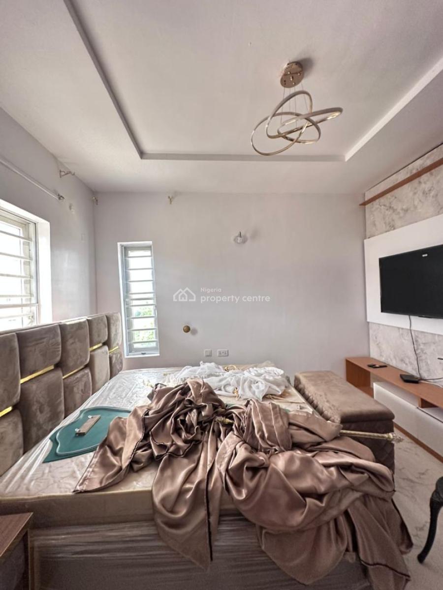 Self Serviced 3bedroom Terrace Duplex (not Furnished )in Ajah, General Paint ,ajah ,lagos ,nigeria, Alasia, Ajah, Lagos, Terraced Duplex for Rent