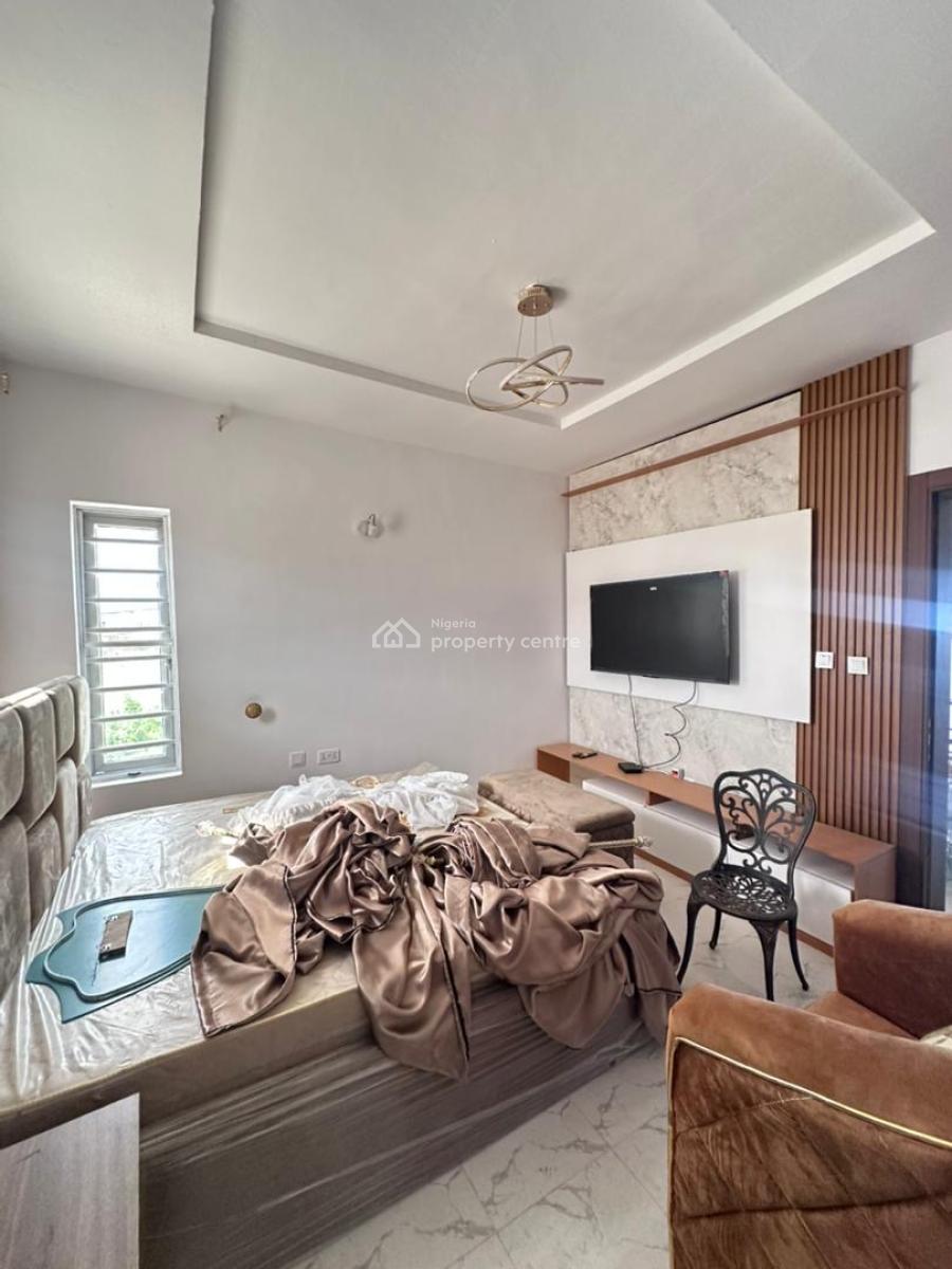 Self Serviced 3bedroom Terrace Duplex (not Furnished )in Ajah, General Paint ,ajah ,lagos ,nigeria, Alasia, Ajah, Lagos, Terraced Duplex for Rent