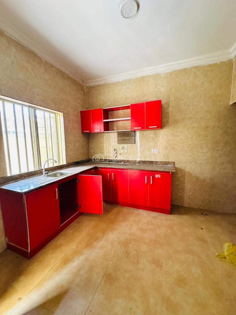3bedroom Apartment in General Paint ,ajah, General Paint ,ajah ,lagos ,nigeria, Ajah, Lagos, Flat / Apartment for Rent