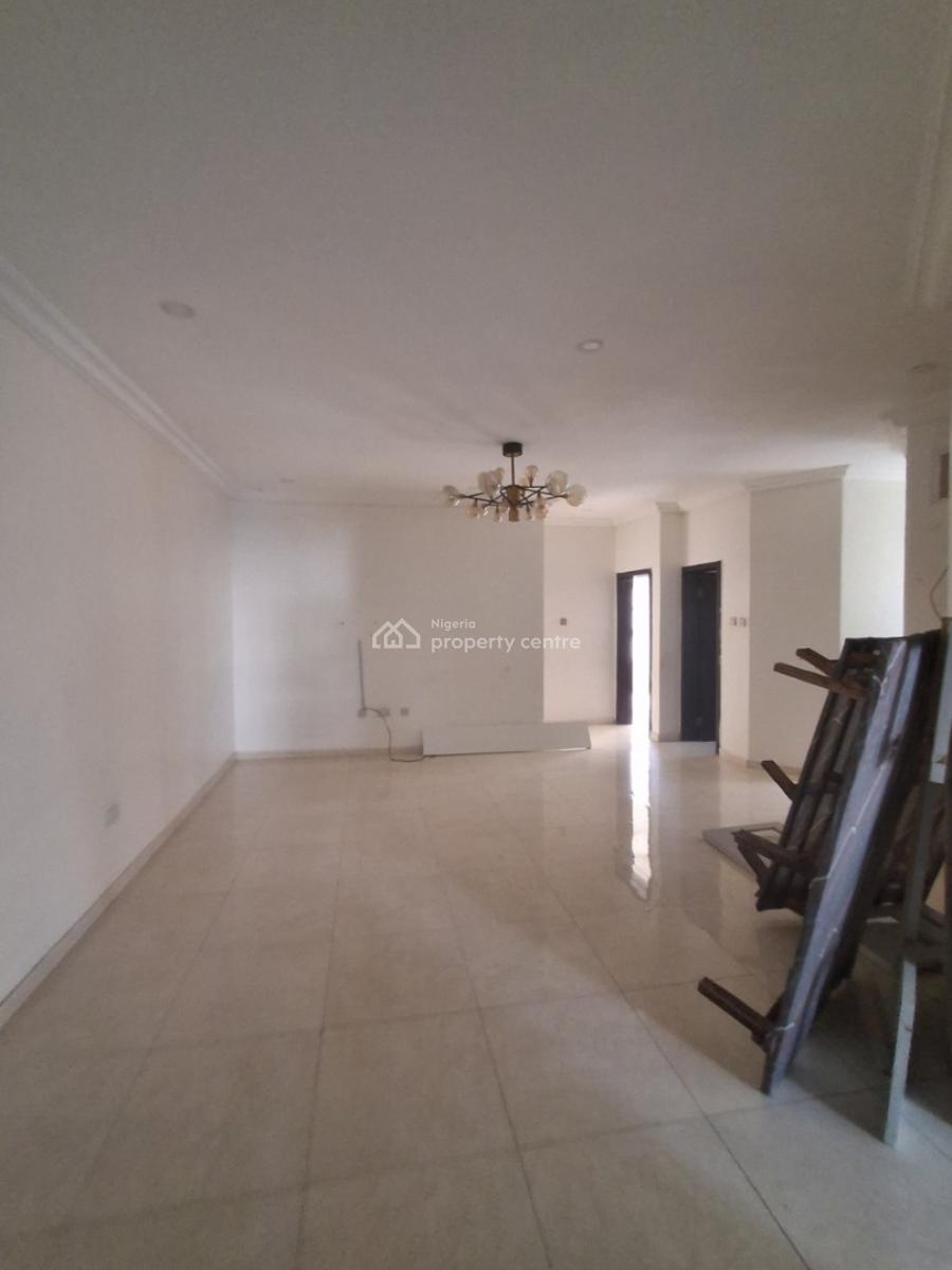 Neqly Renovated & Fully Serviced 4 Bedroom, Friends Colony Estate, Osapa, Lekki, Lagos, Semi-detached Duplex for Sale