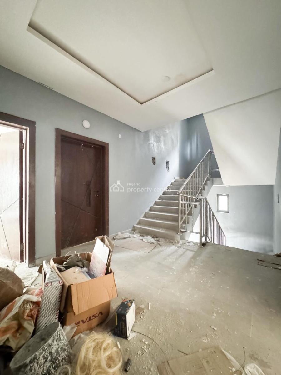 Serviced 2 Bedroom Apartment with Swimming Pool and Bq, Lekki Phase 1, Lekki Phase 1, Lekki, Lagos, Block of Flats for Sale