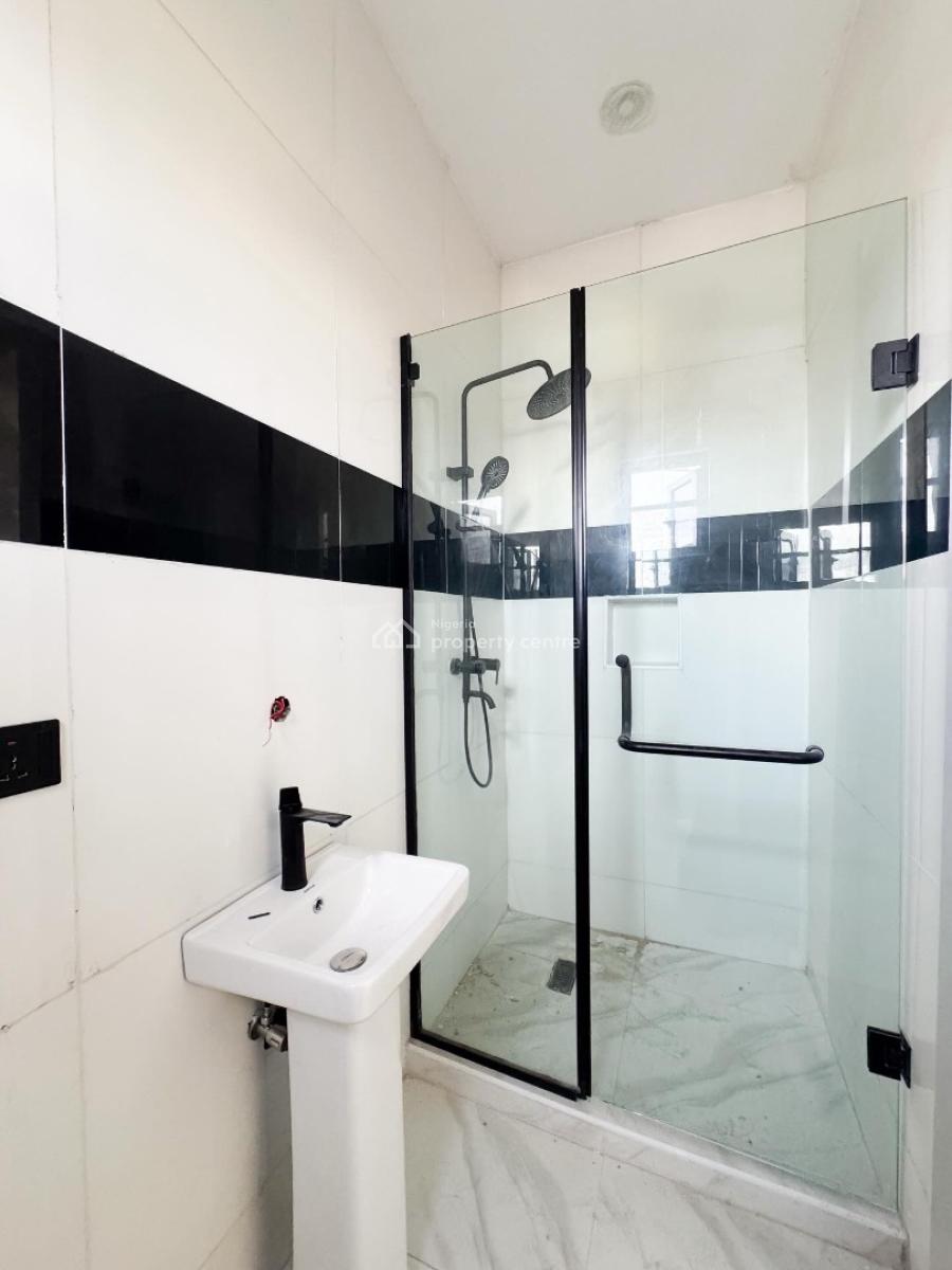 Serviced 2 Bedroom Apartment with Swimming Pool and Bq, Lekki Phase 1, Lekki Phase 1, Lekki, Lagos, Block of Flats for Sale
