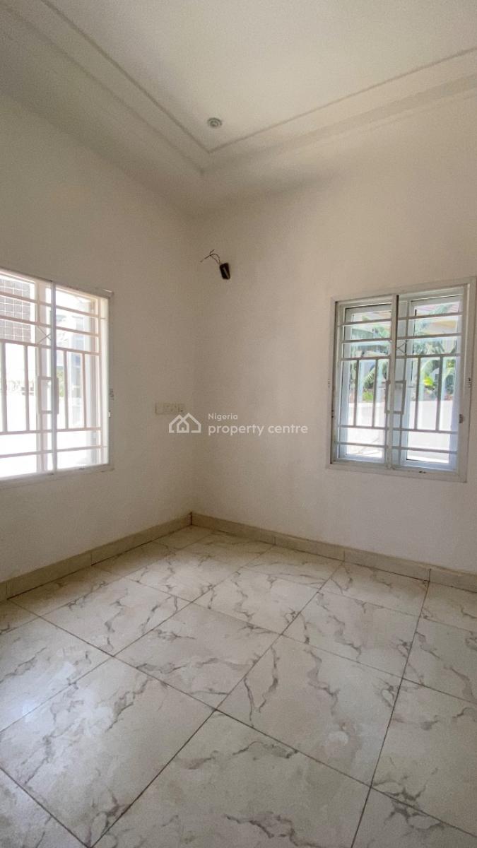 Neatly Built 2 Bedroom Flat, Dawaki, Gwarinpa, Abuja, Flat / Apartment for Rent