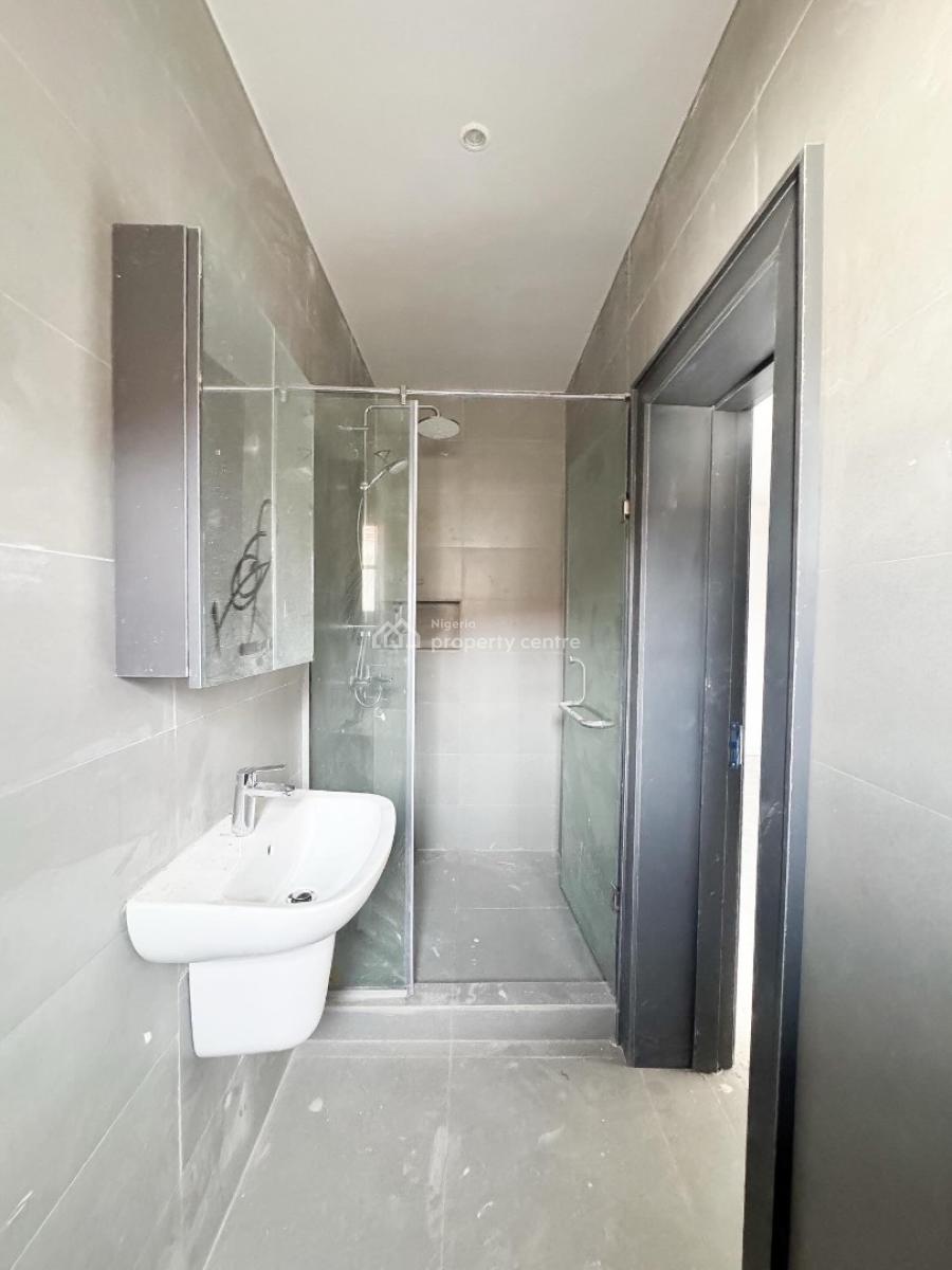 Lovely 2 Bedroom Apartment with Bq, Ilasan, Ilasan, Lekki, Lagos, Block of Flats for Sale