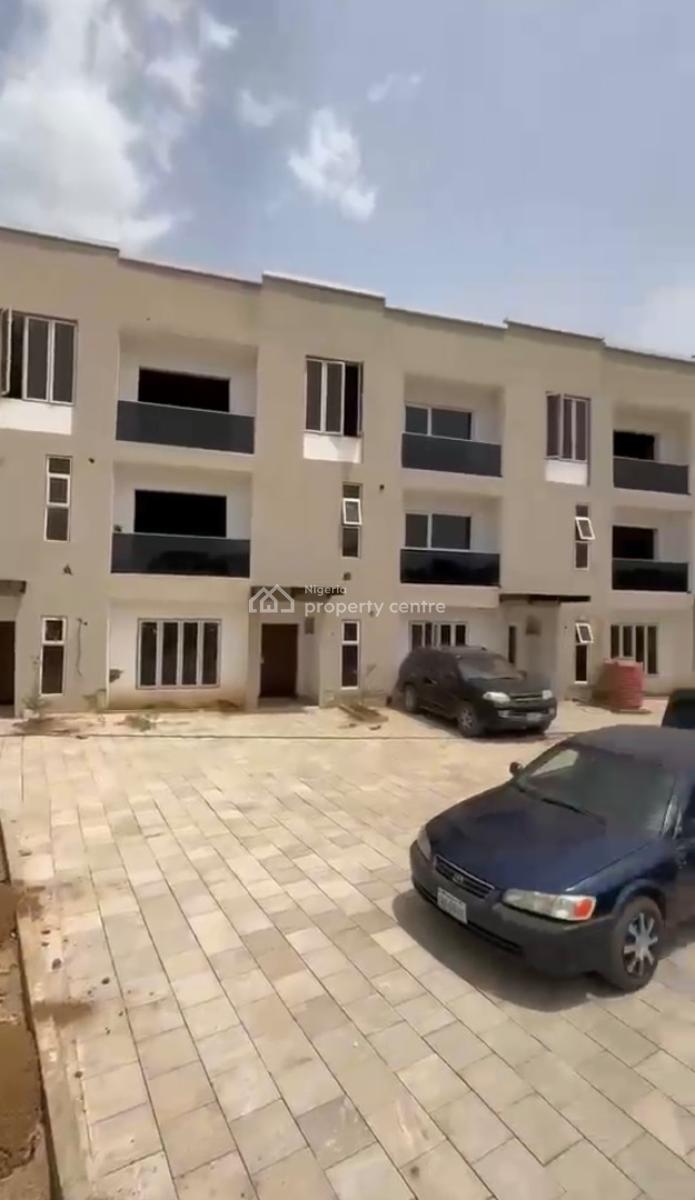 4 Bedroom Terrace, Jahi, Jahi, Abuja, Terraced Duplex for Sale