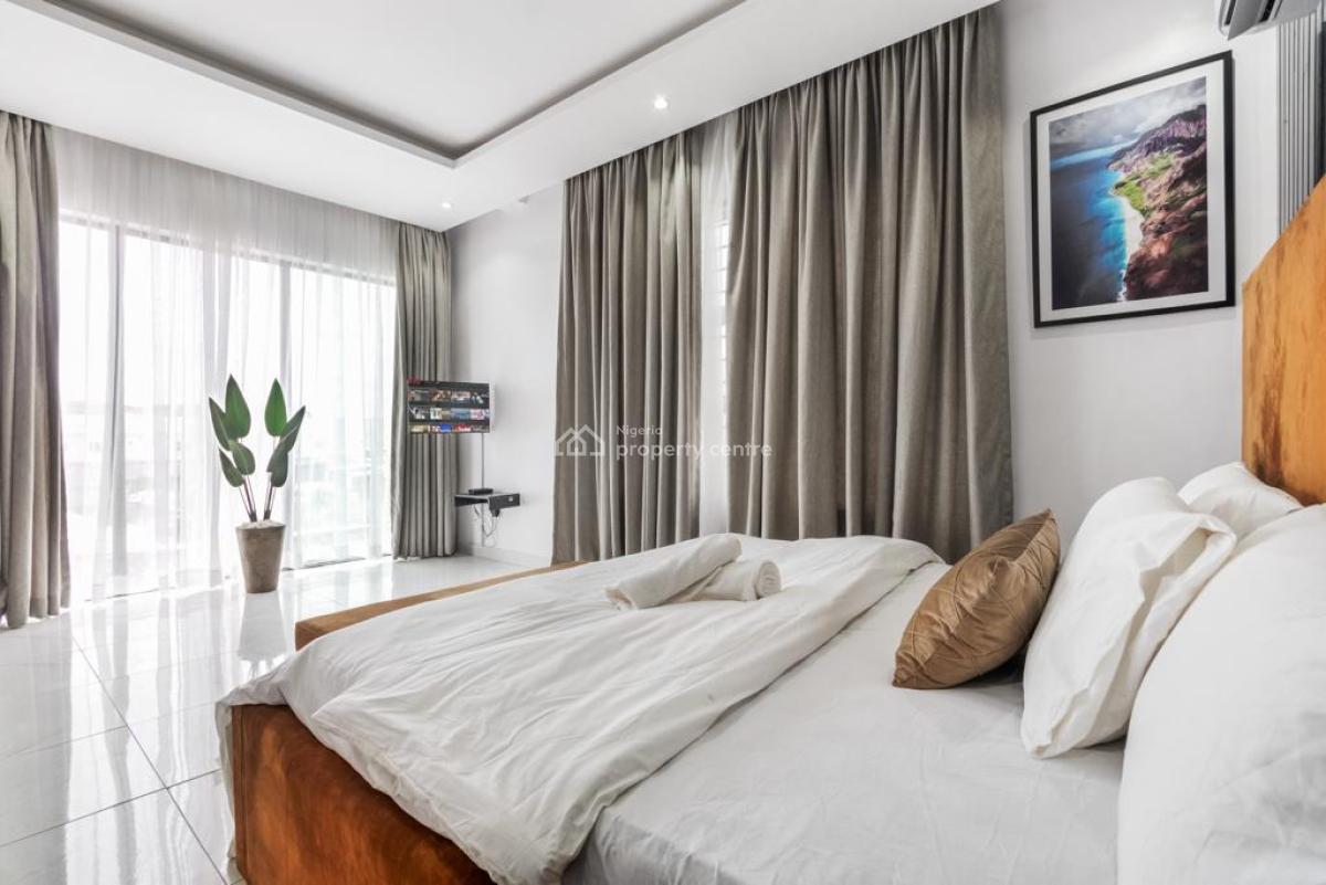 Fully Furnished 2 Bedrooms Apartment (can Be Used for Airbnb). Slightly Negotiable, Behind Enyo, Ikate Elegushi, Lekki, Lagos, Flat / Apartment for Sale