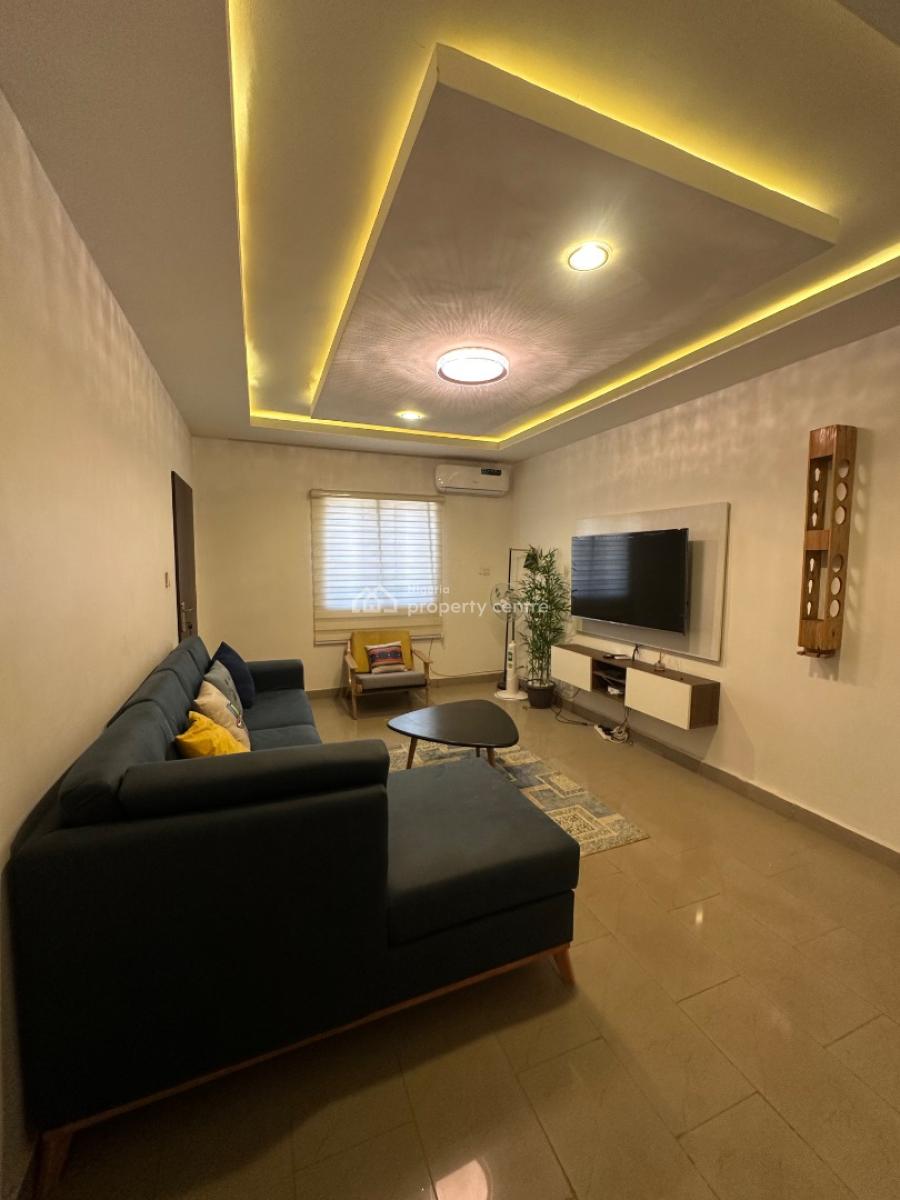 Cozy 2 Bedroom, 6 David Iyimogah Brains and Hammers City Eatate Lifecamp, Life Camp, Abuja, Flat / Apartment for Rent