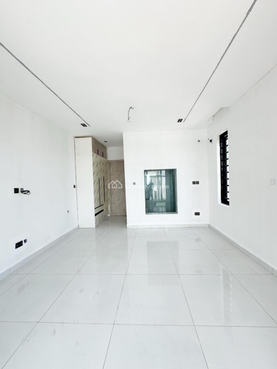 Serviced 3 Bedroom Apartment with Pool,elevator and Bq, Lekki Phase 1, Lekki Phase 1, Lekki, Lagos, Block of Flats for Sale