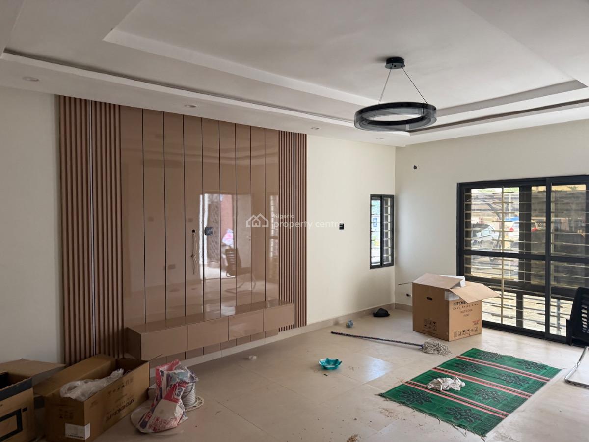Standard 3 Bedroom Apartment, Gilmore Jahi, Jahi, Abuja, Flat / Apartment for Rent