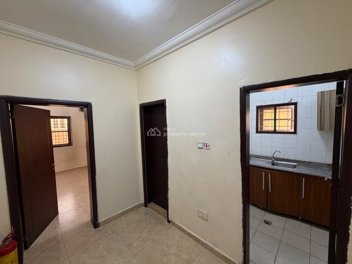 Standard Self Contain Apartment, Gilmore, Katampe Extension, Katampe, Abuja, Self Contain (single Rooms) for Rent