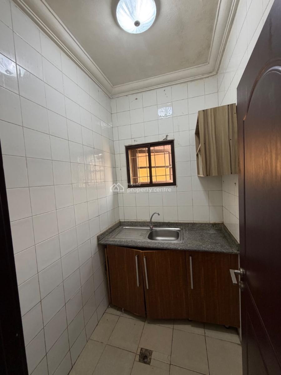 Standard Self Contain Apartment, Gilmore, Katampe Extension, Katampe, Abuja, Self Contain (single Rooms) for Rent