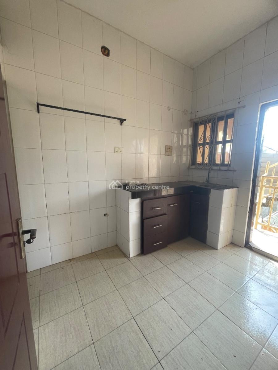 3 Bedroom Flat in a Decent Estate, Majek Bus Stop, Sangotedo, Ajah, Lagos, Flat / Apartment for Rent