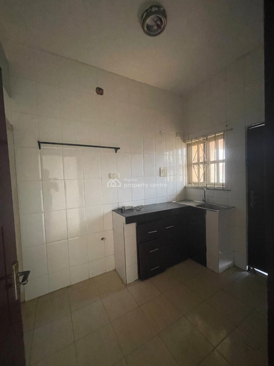 3 Bedroom Flat in a Decent Estate, Majek Bus Stop, Sangotedo, Ajah, Lagos, Flat / Apartment for Rent