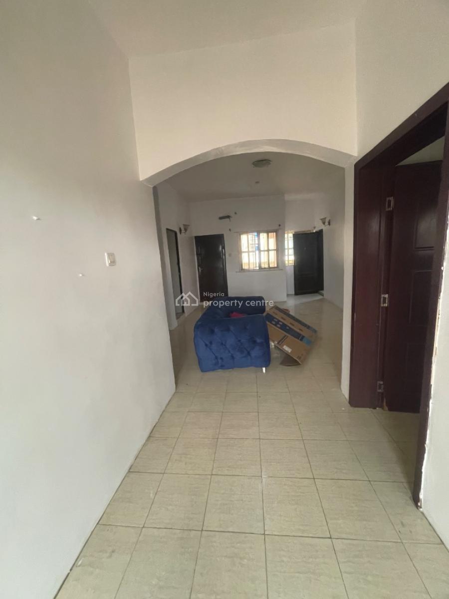 3 Bedroom Flat in a Decent Estate, Majek Bus Stop, Sangotedo, Ajah, Lagos, Flat / Apartment for Rent