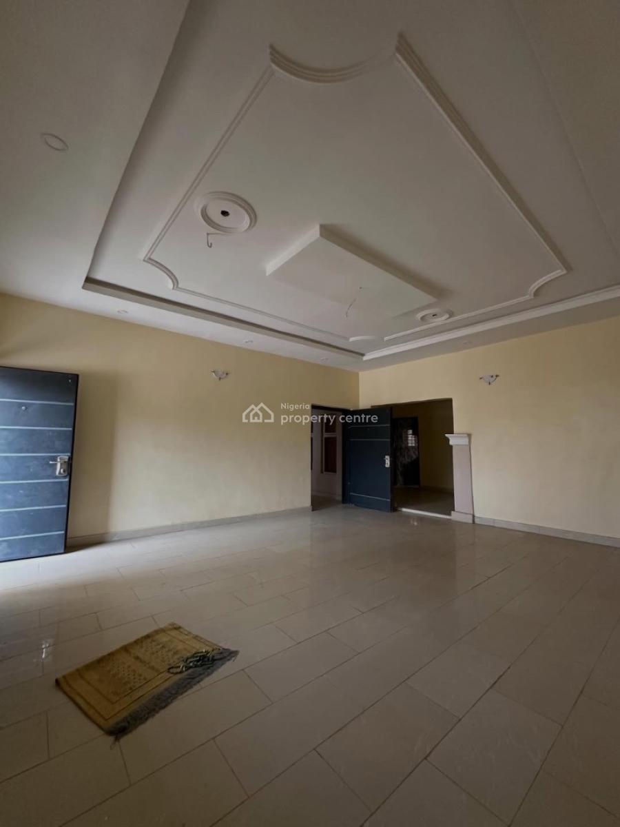 New 4 Units of 3 Bedroom Apartment + 2 Units of Selfcontained, Mabushi, Abuja, Block of Flats for Sale
