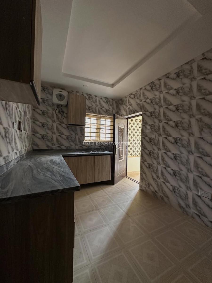 New 4 Units of 3 Bedroom Apartment + 2 Units of Selfcontained, Mabushi, Abuja, Block of Flats for Sale