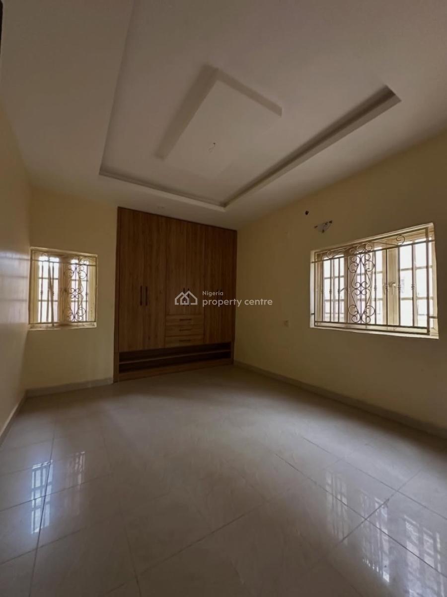 New 4 Units of 3 Bedroom Apartment + 2 Units of Selfcontained, Mabushi, Abuja, Block of Flats for Sale