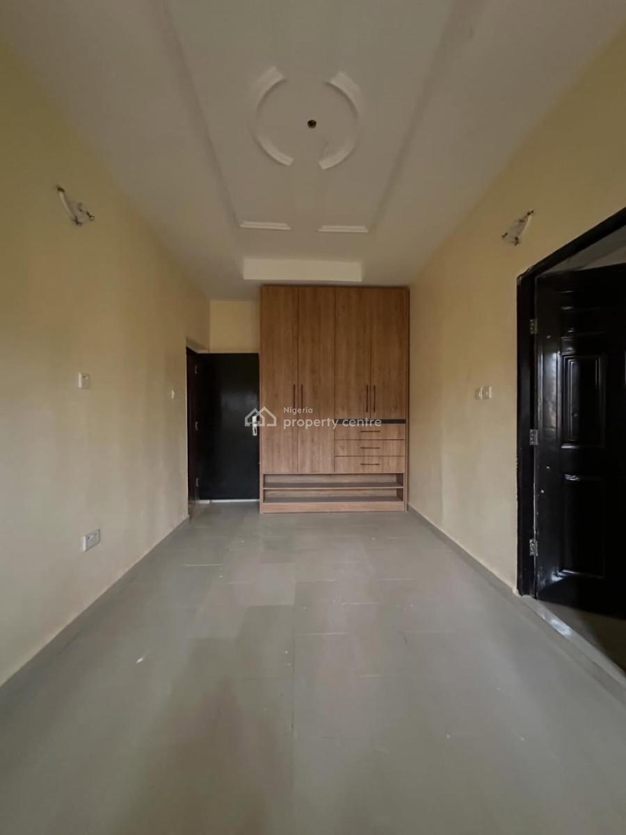 New 4 Units of 3 Bedroom Apartment + 2 Units of Selfcontained, Mabushi, Abuja, Block of Flats for Sale