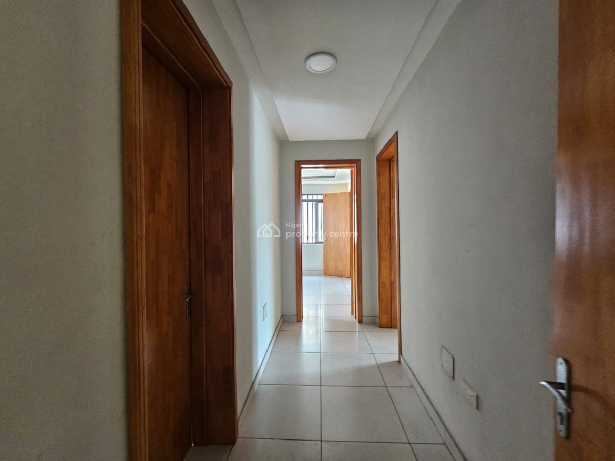 Luxury 3 Bedroom Flat with Bq,swimming Pool and Elevator, Off Durosimi-etti Street, Lekki Phase 1, Lekki, Lagos, Flat / Apartment for Rent
