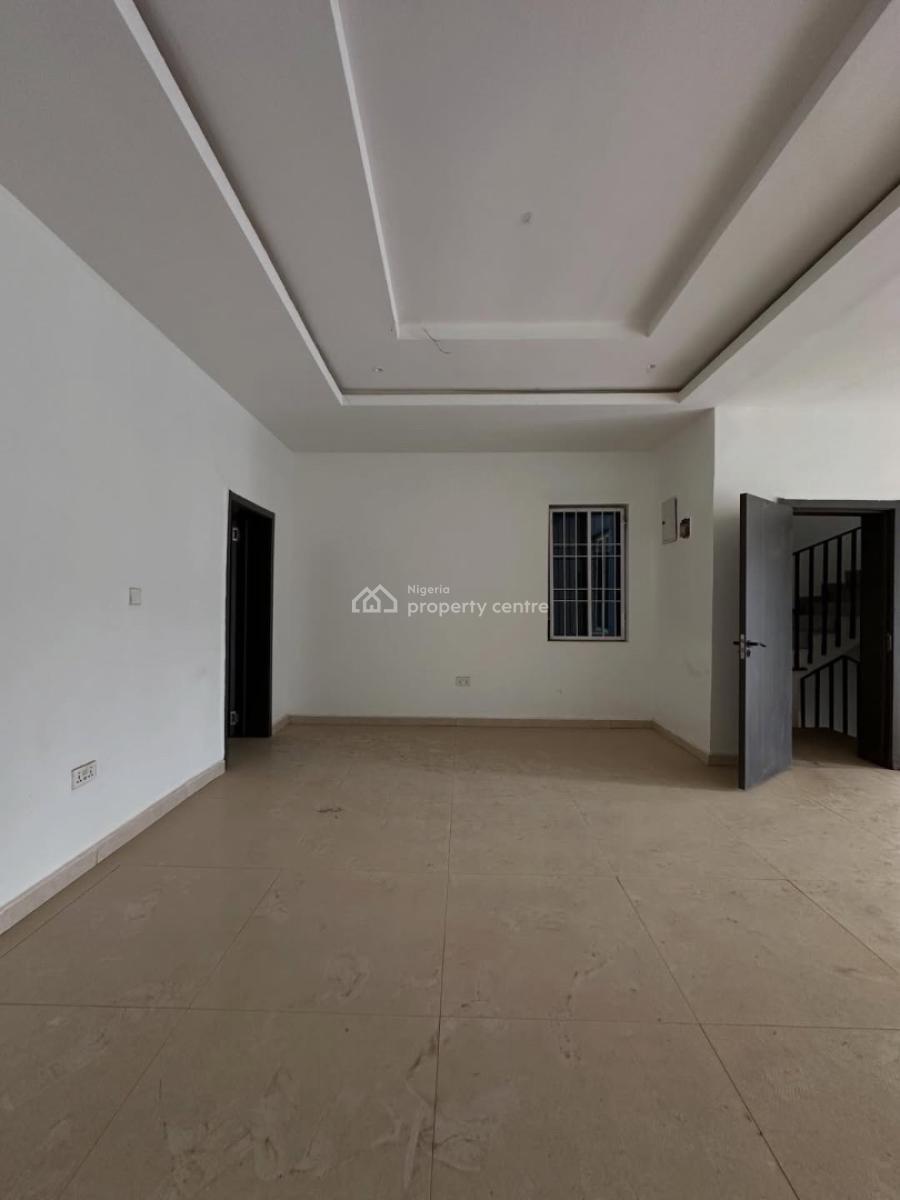 Pristine 3bedroom Terrace with 2room Bq and an Open Terrace, Mabushi, Abuja, Terraced Duplex for Sale