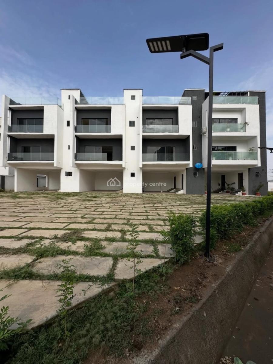 Pristine 3bedroom Terrace with 2room Bq and an Open Terrace, Mabushi, Abuja, Terraced Duplex for Sale