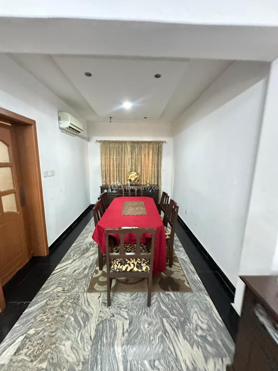 Serviced 3 Bedroom Flat with Bq, Lekki Phase 1, Lekki, Lagos, Flat / Apartment for Rent