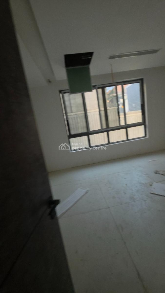 Prime Corner Piece 6-bedroom Ambassadorial Detached Duplex with Bq, Maitama District, Abuja, Detached Duplex for Sale