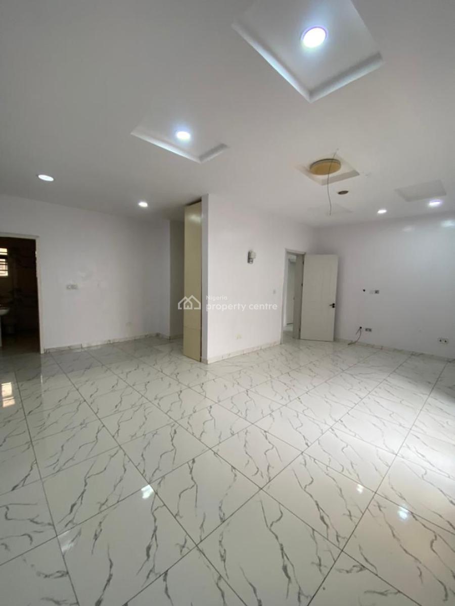 Spacious 4-bedroom Terrace Duplex in Secure Oral Estate, Oral Estate, Lekki, Lagos, Terraced Duplex for Rent